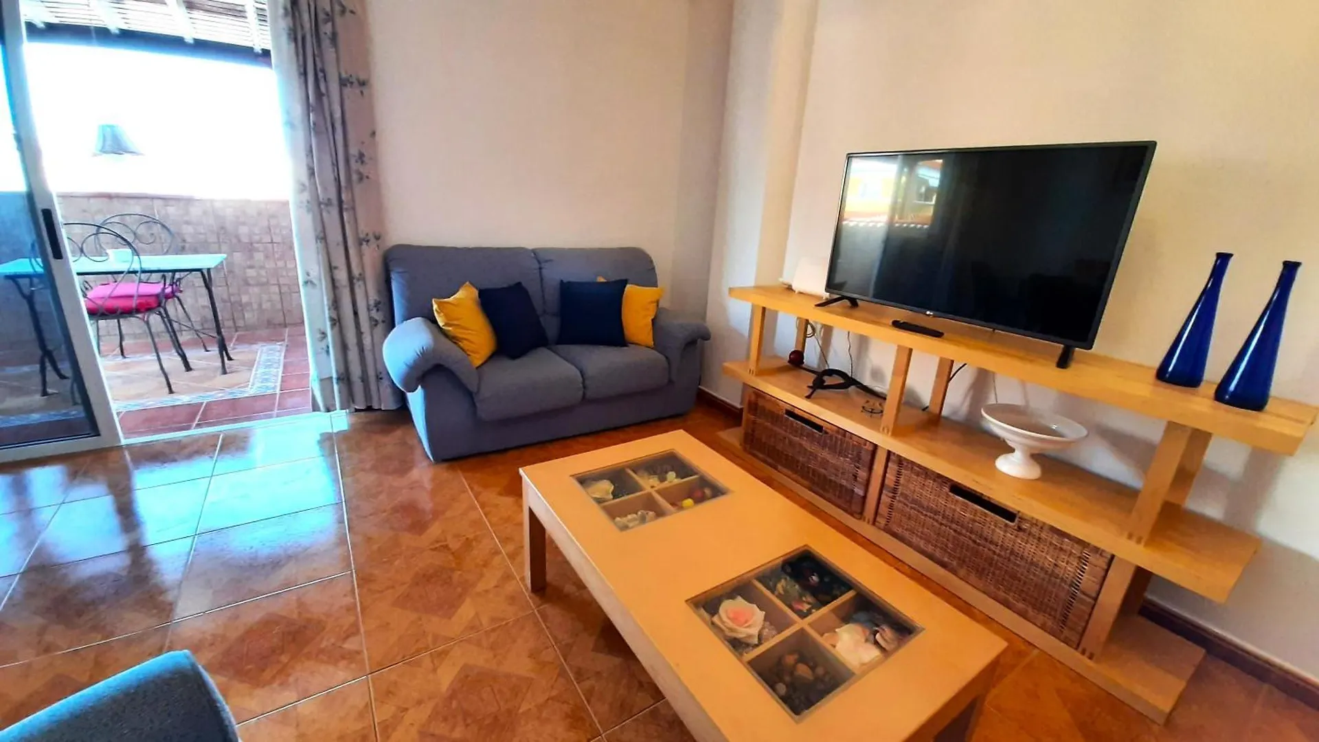 Puerto Santiago Plaza Apartment Puerto de Santiago  0*, Puerto de Santiago (Tenerife) Spain